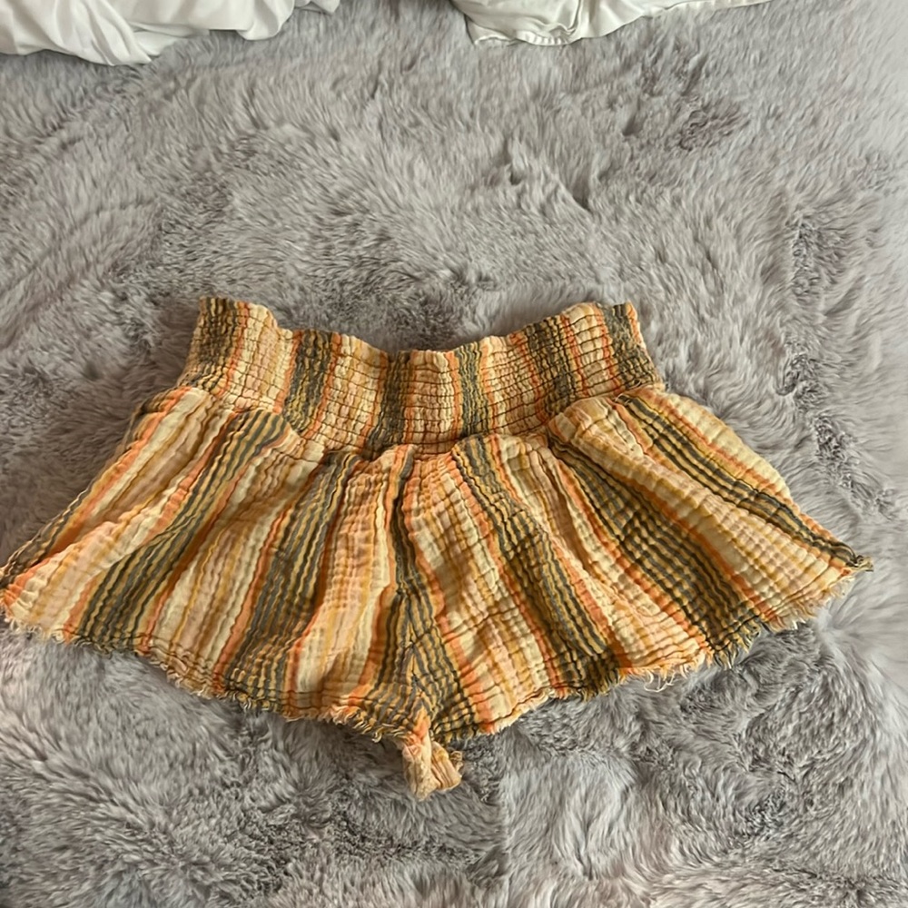 UO beachy shorts